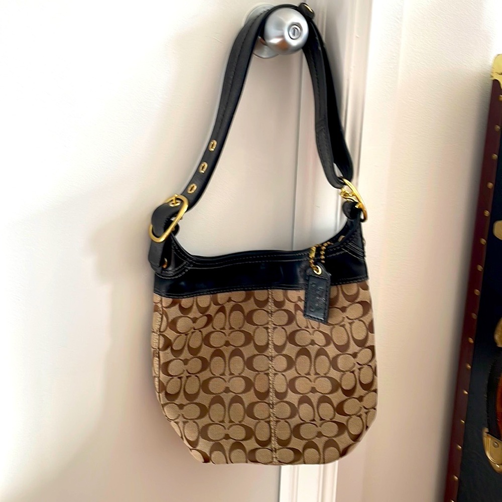 Coach insignia patterned shoulder bucket bag